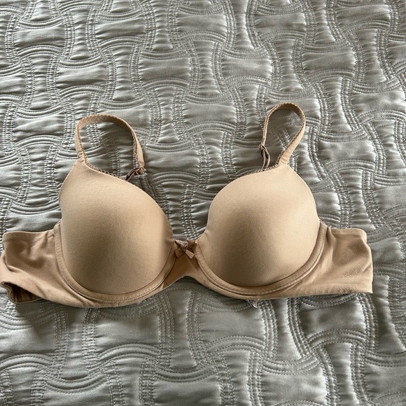 Victoria's Secret VS Body by Victoria Nude Lined Demi Bra Convertible Straps 32D - Picture 1 of 5